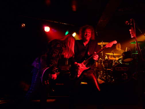 Y&T - 4